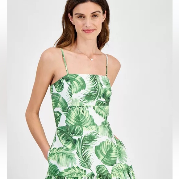 TAYLOR Women's Printed Tiered Maxi Dress - Picture 2 of 10